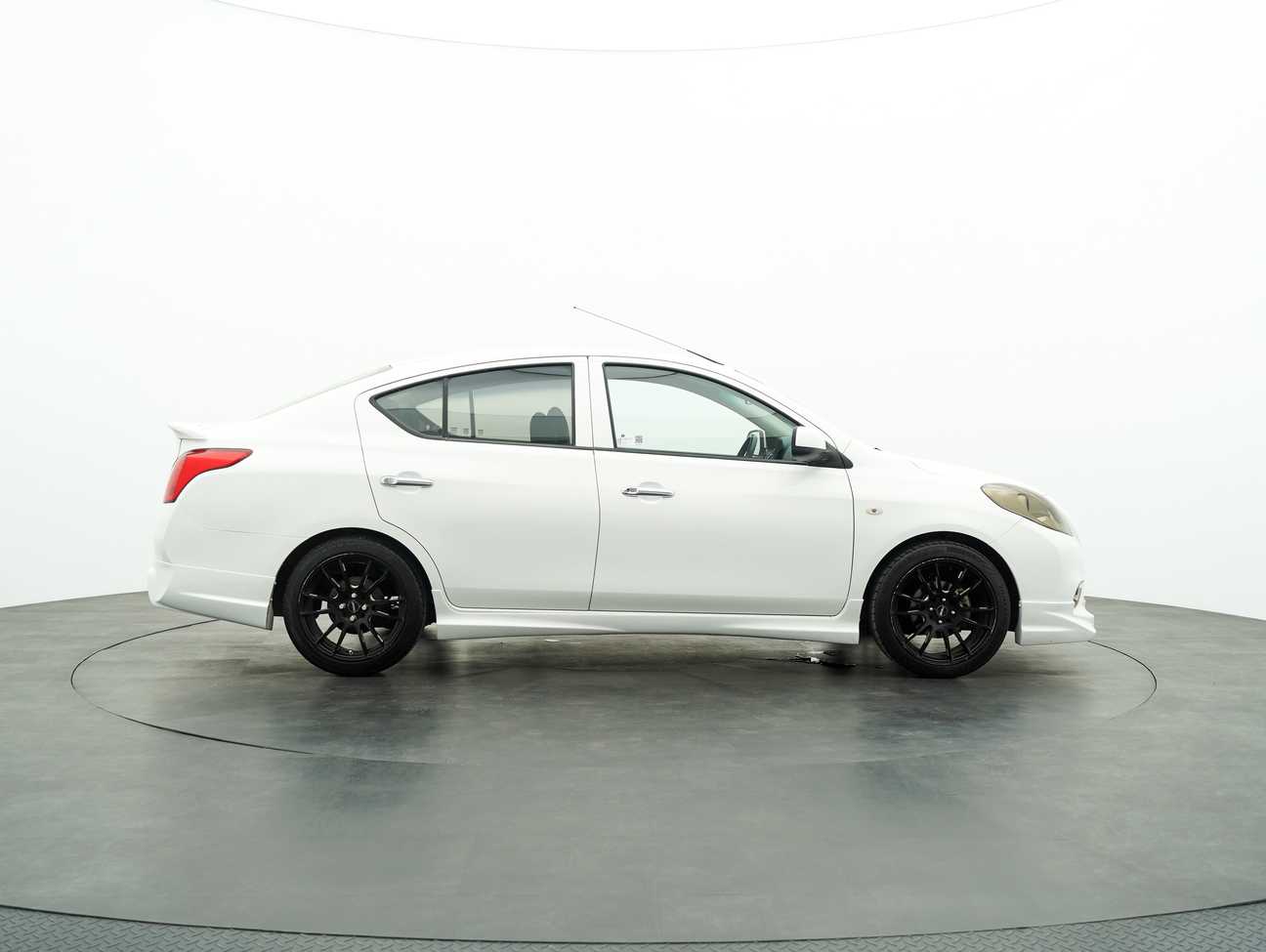 used 2013 Nissan ALMERA E 1.5