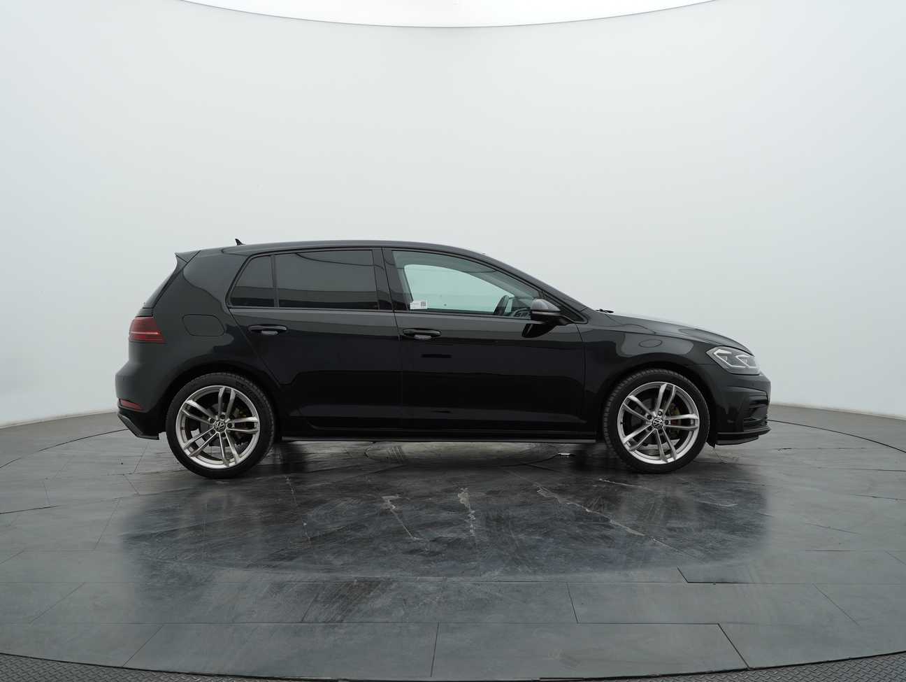 used 2020 Volkswagen Golf TSI R-Line 1.4