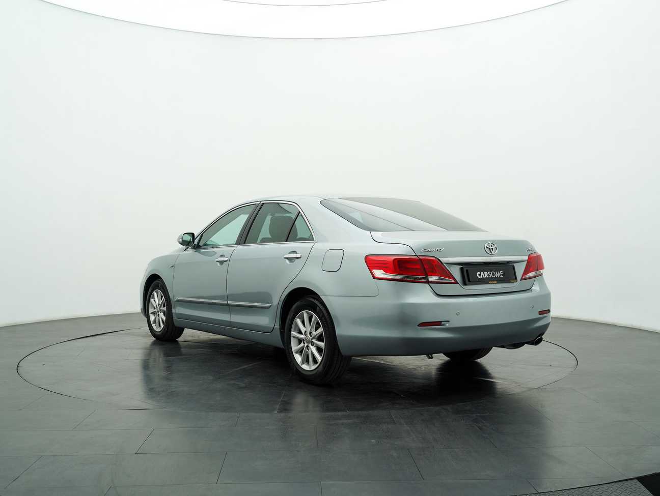 terpakai 2011 Toyota Camry G 2.0