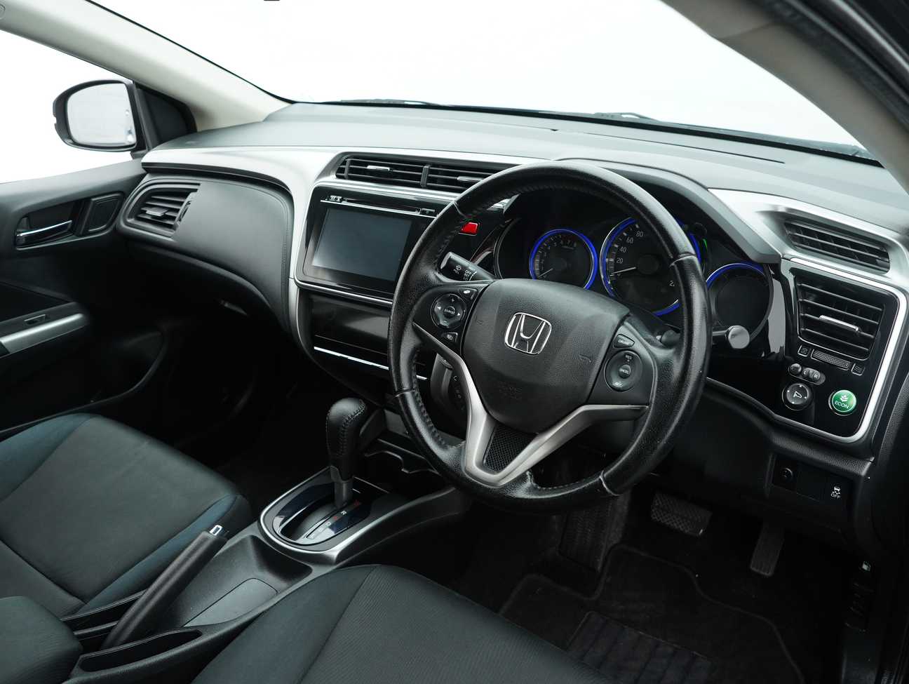 used 2015 Honda City V 1.5