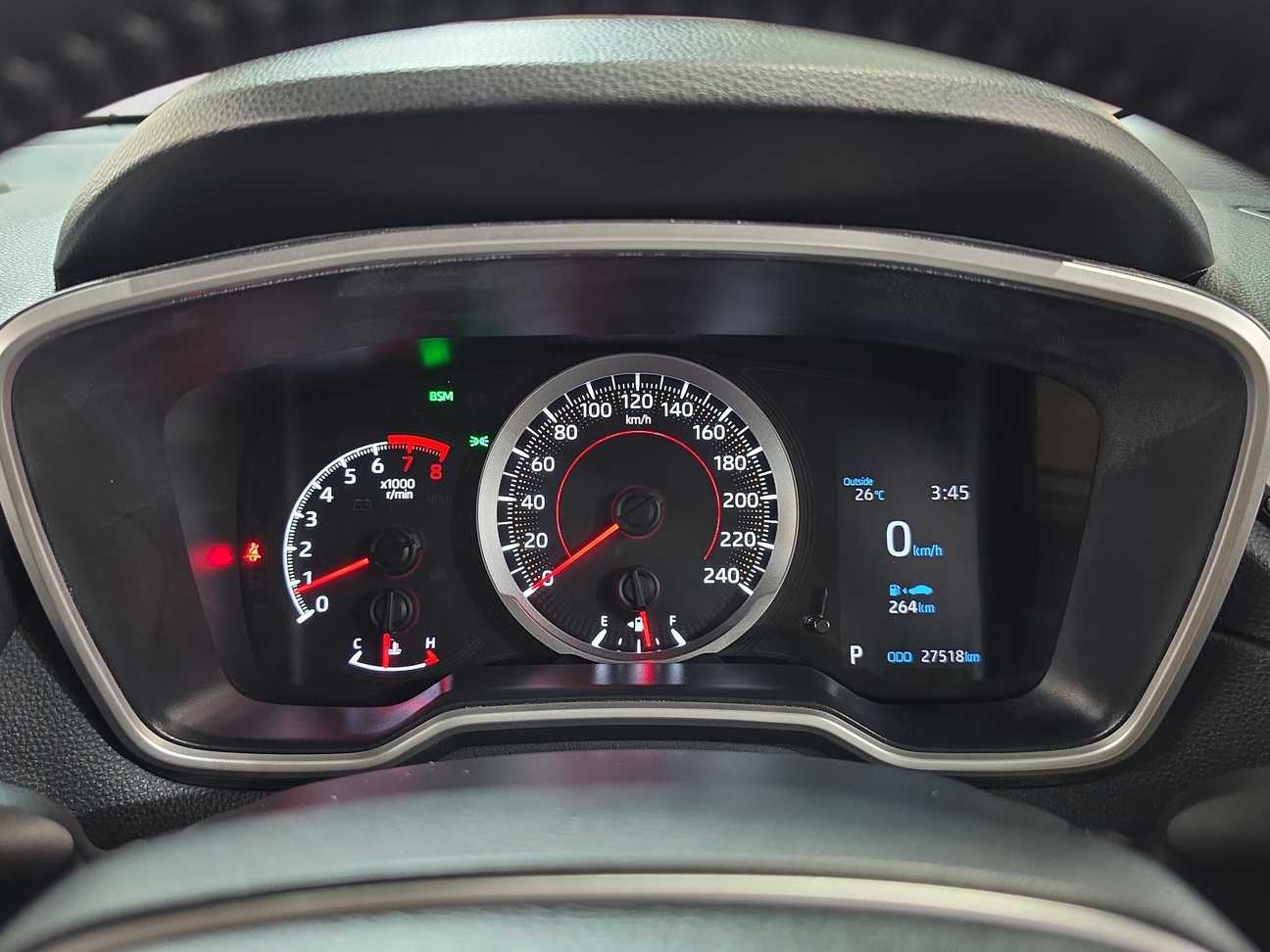 used 2022 Toyota Corolla Cross V 1.8