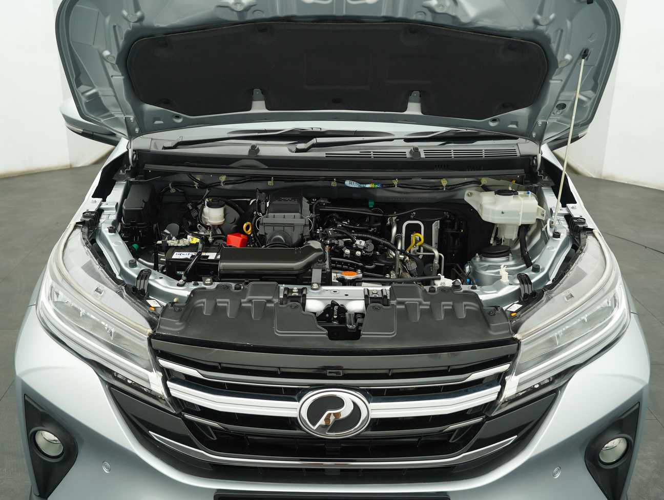 terpakai 2022 Perodua Aruz AV 1.5