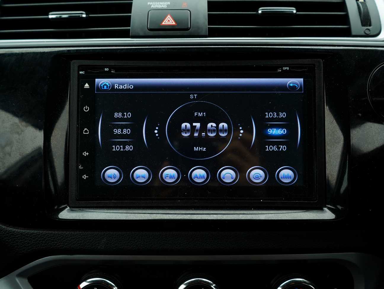 terpakai 2016 Kia Rio EX 1.4