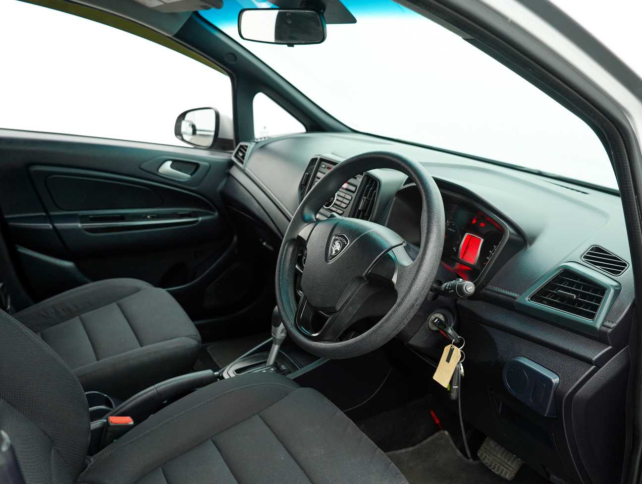 used 2015 Proton Iriz Standard 1.3