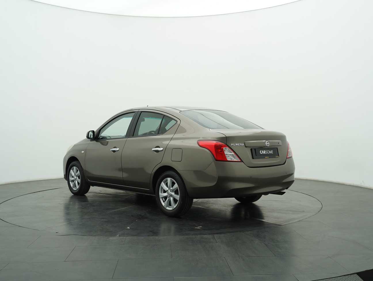 used 2013 Nissan Almera VL 1.5