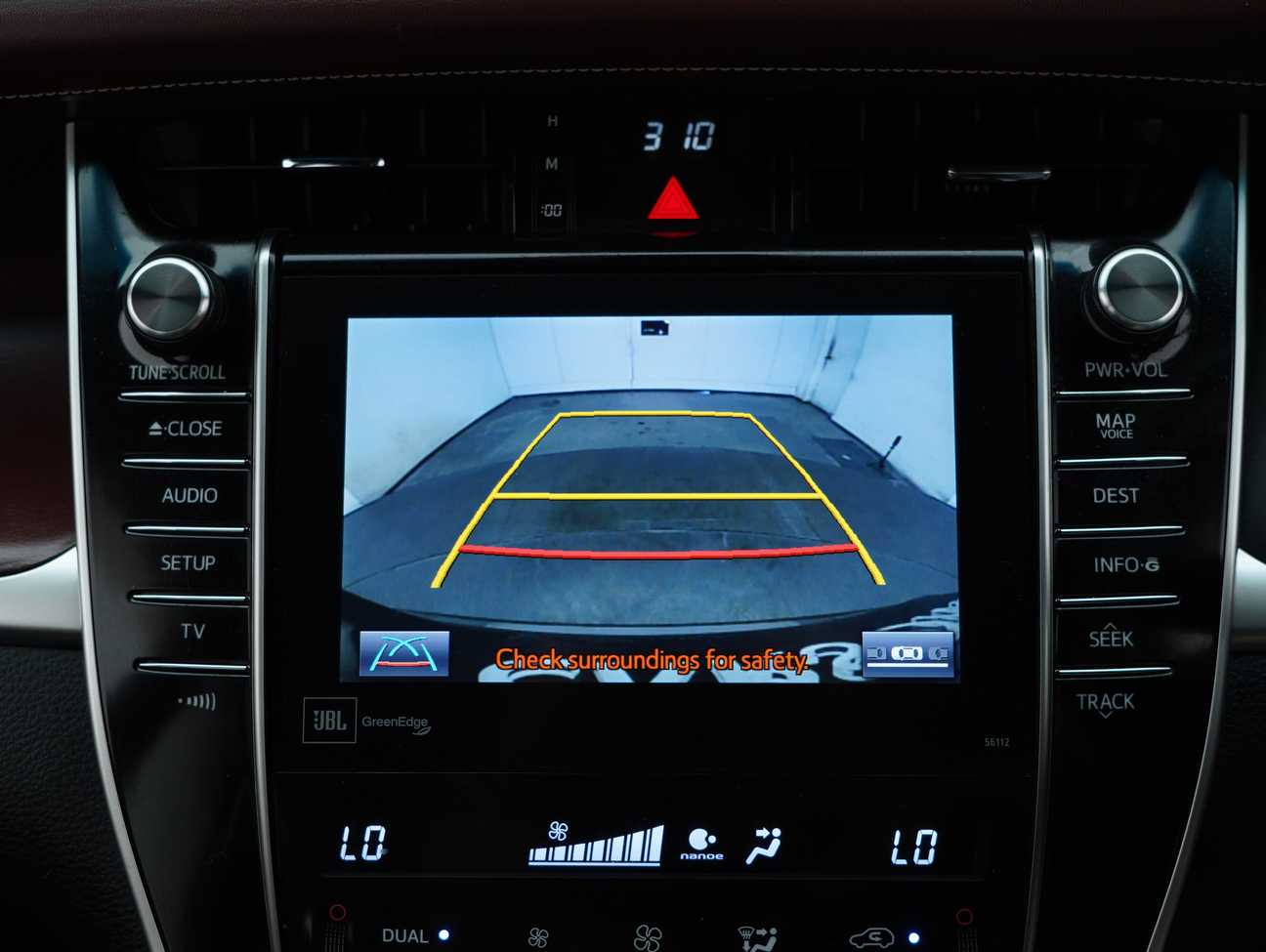 used 2014 Toyota Harrier Premium 2.0