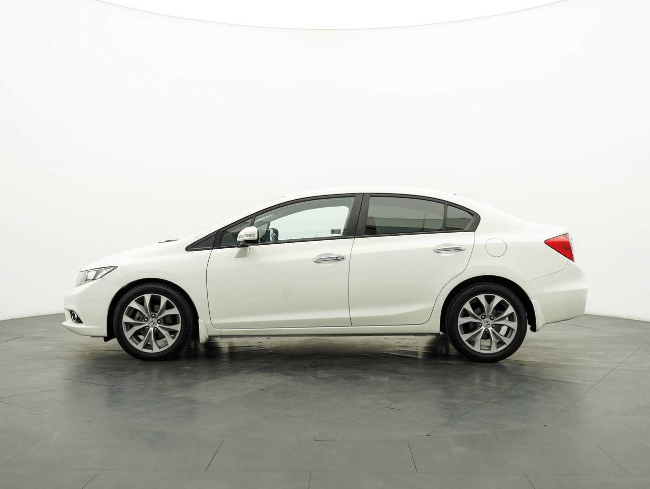 terpakai 2015 Honda Civic S 2.0