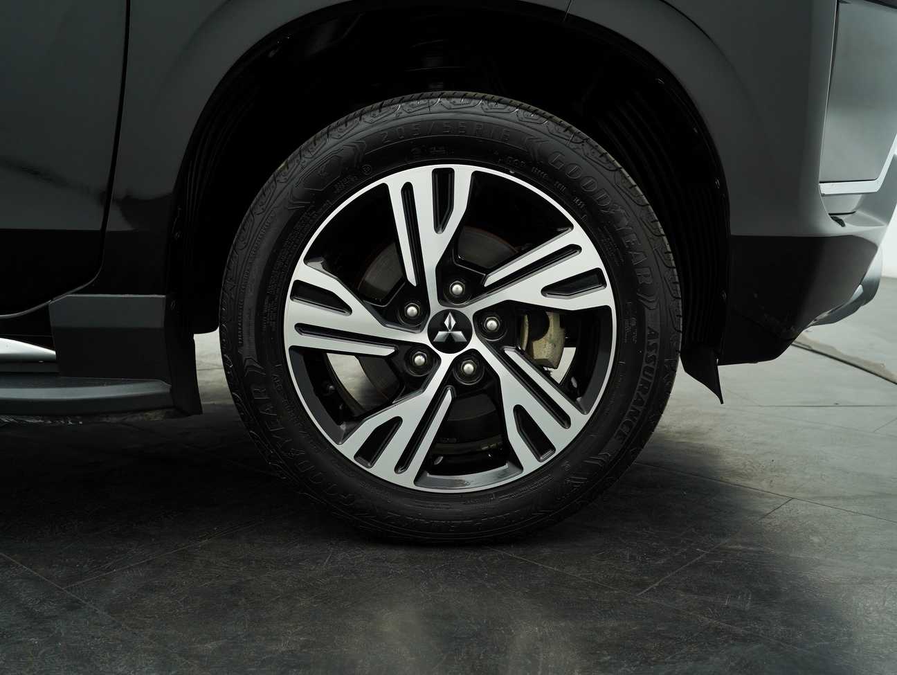 used 2022 Mitsubishi Xpander  1.5