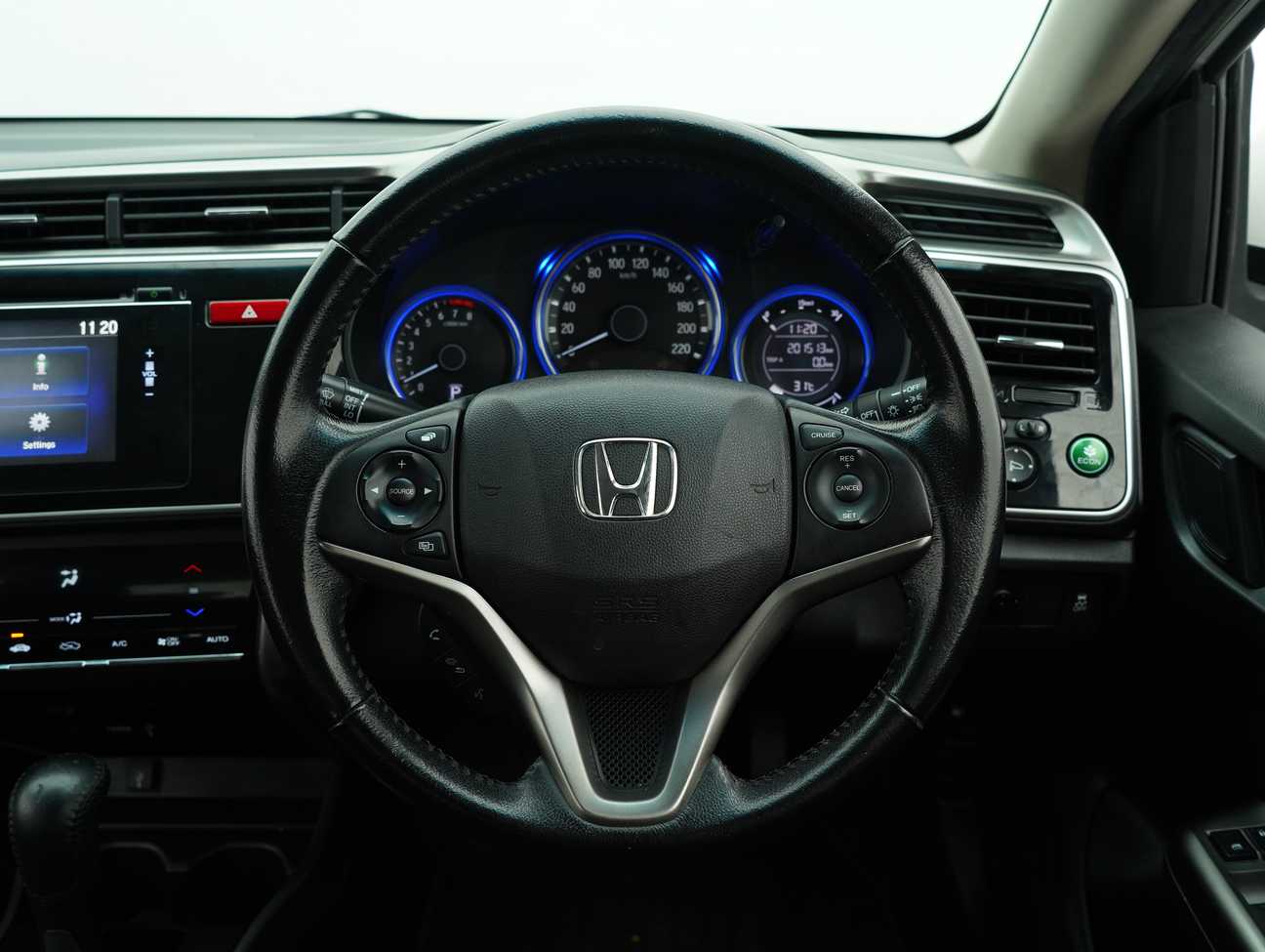 used 2014 Honda City V 1.5