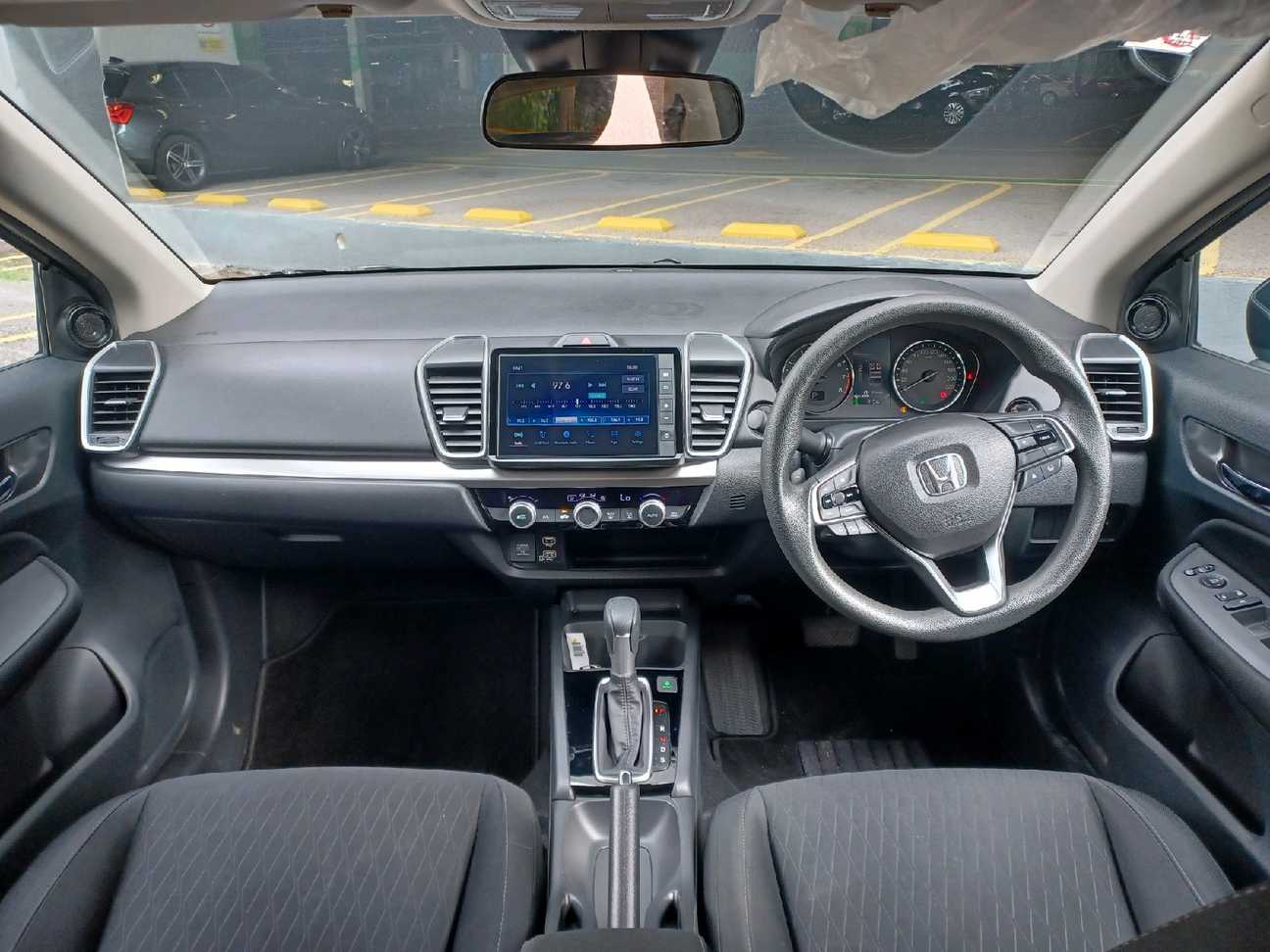 terpakai 2023 Honda City E 1.5