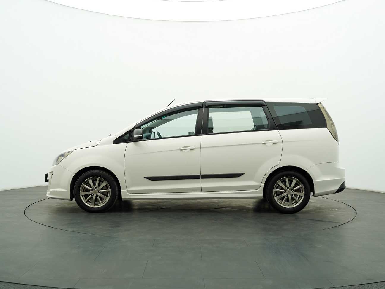 used 2016 Proton Exora Premium 1.6