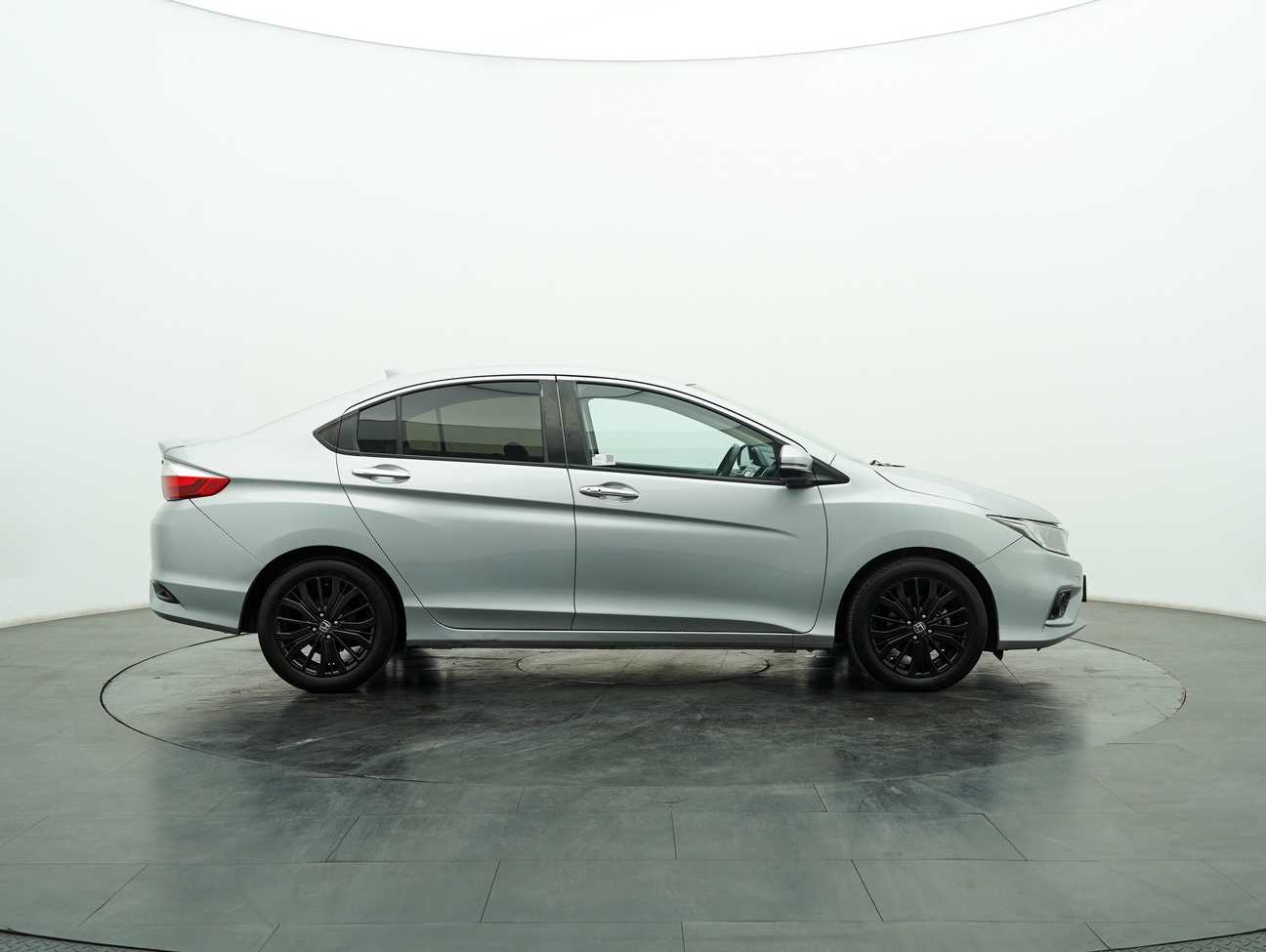 used 2019 Honda City V 1.5