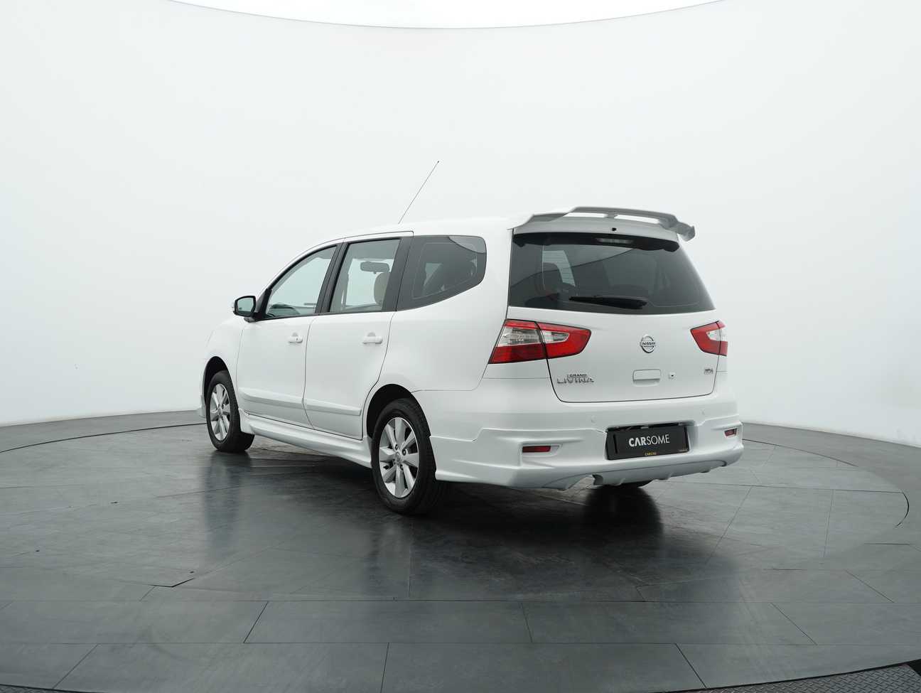 used 2015 Nissan Grand Livina Comfort 1.8