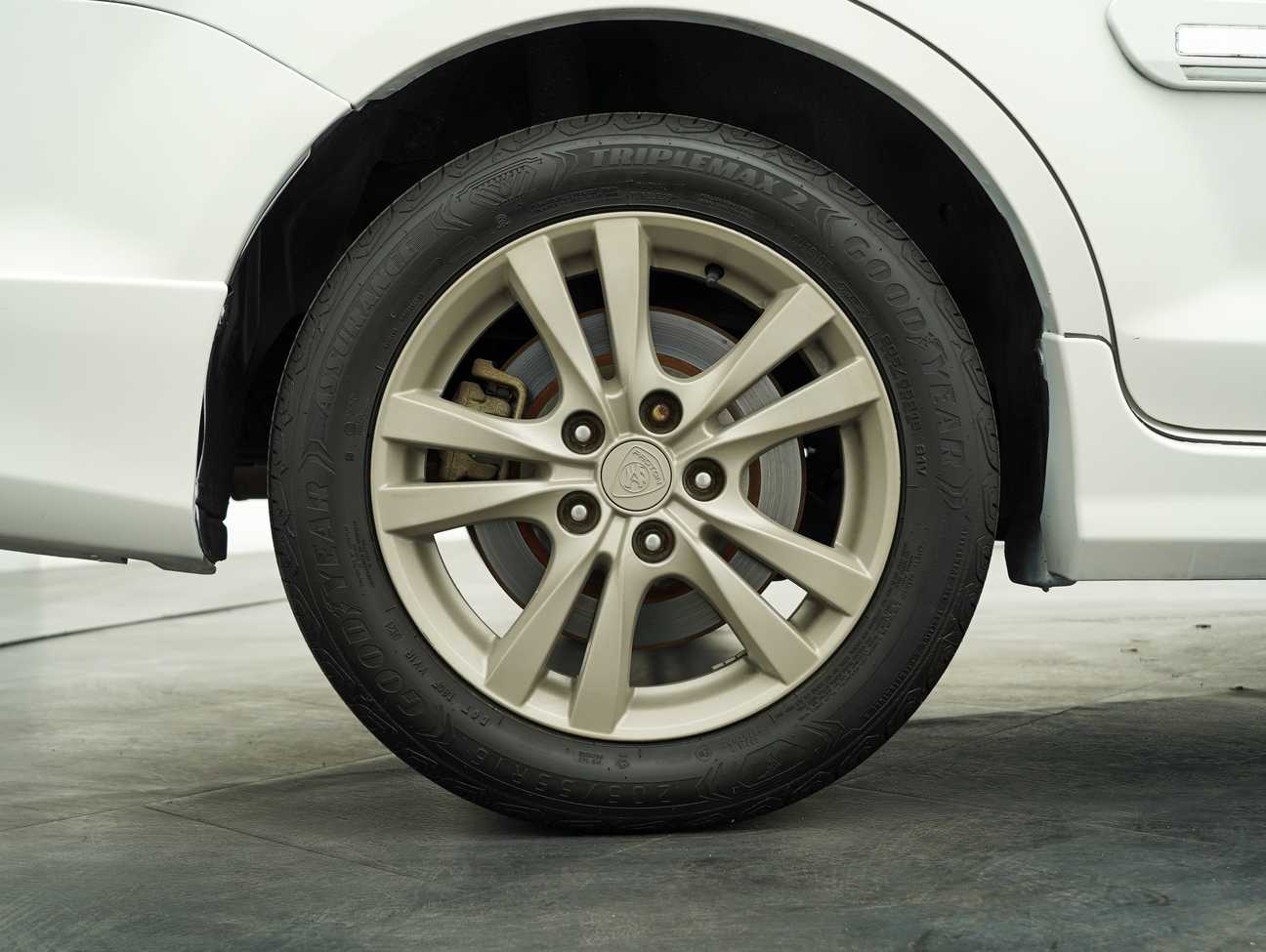 used 2014 Proton Exora Bold CFE Premium 1.6