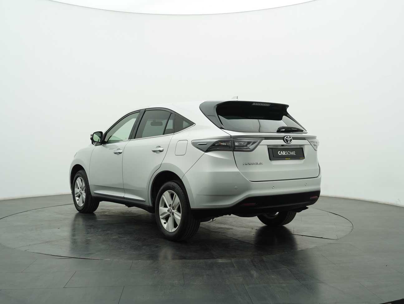 used 2017 Toyota Harrier Elegance 2.0
