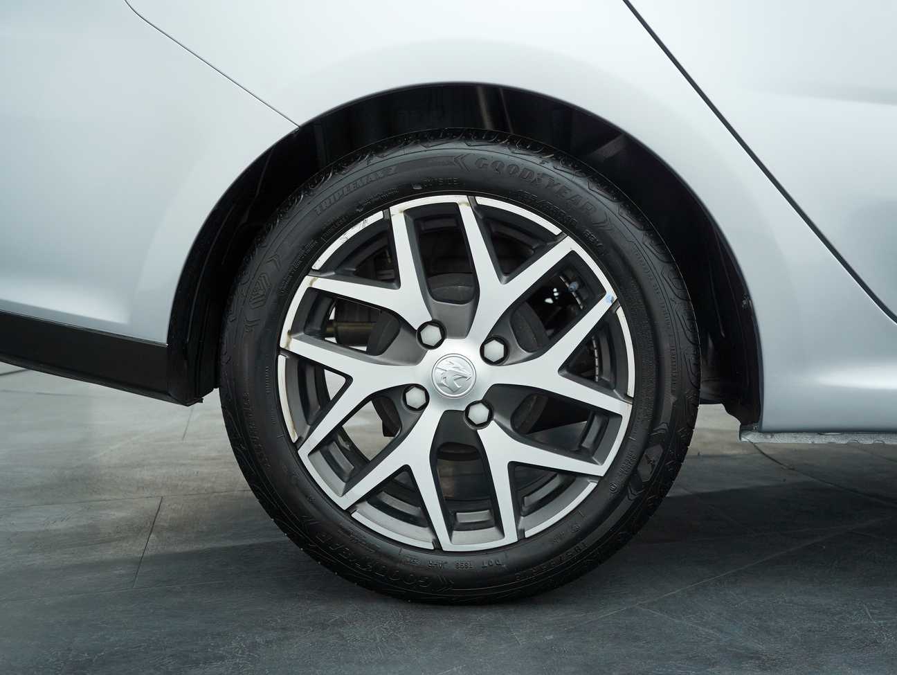 used 2022 Proton Persona Premium 1.6