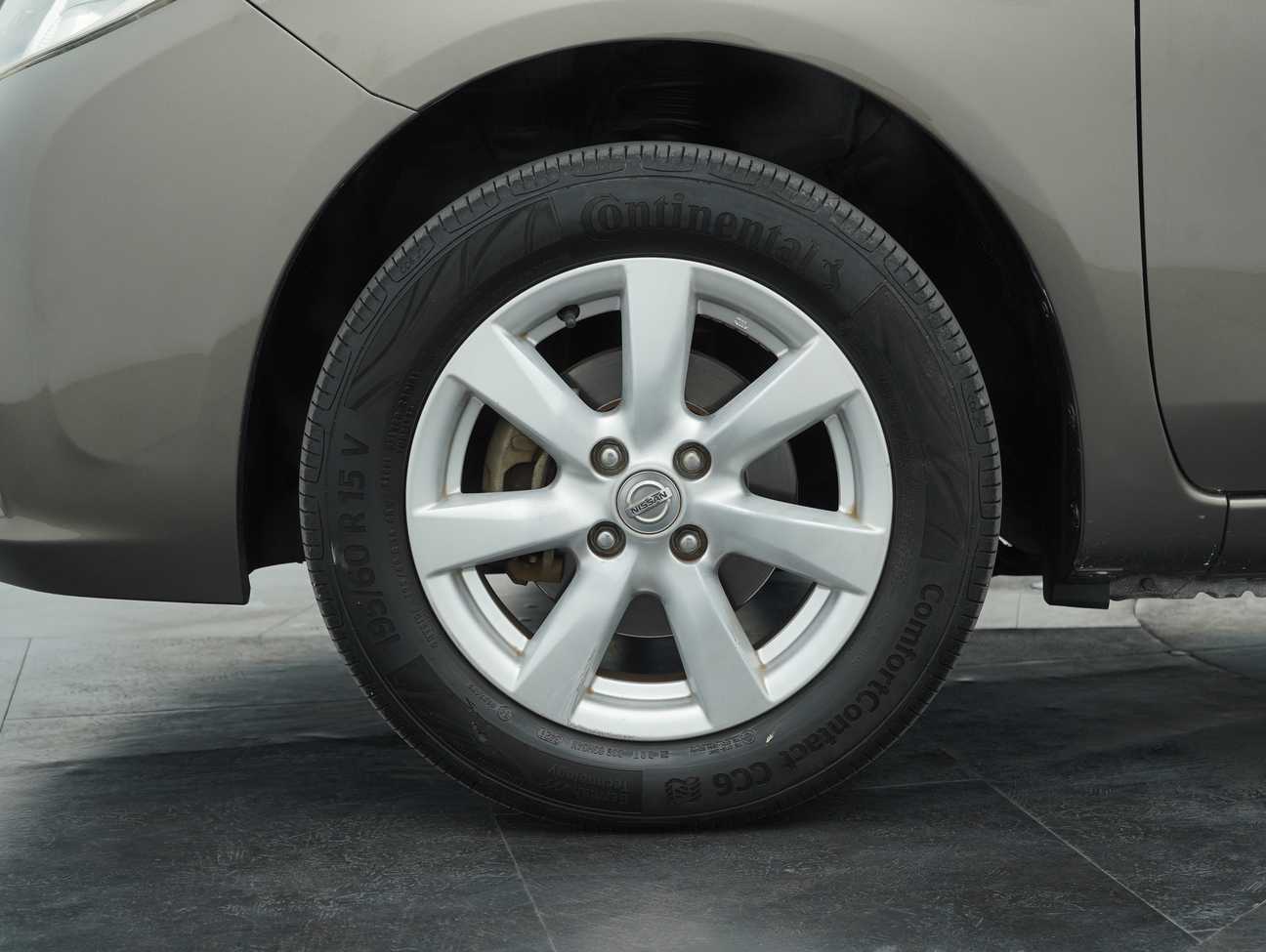 terpakai 2013 Nissan Almera V 1.5