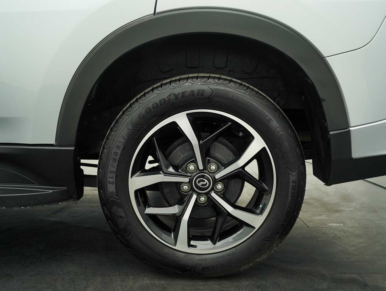 terpakai 2022 Perodua Aruz AV 1.5