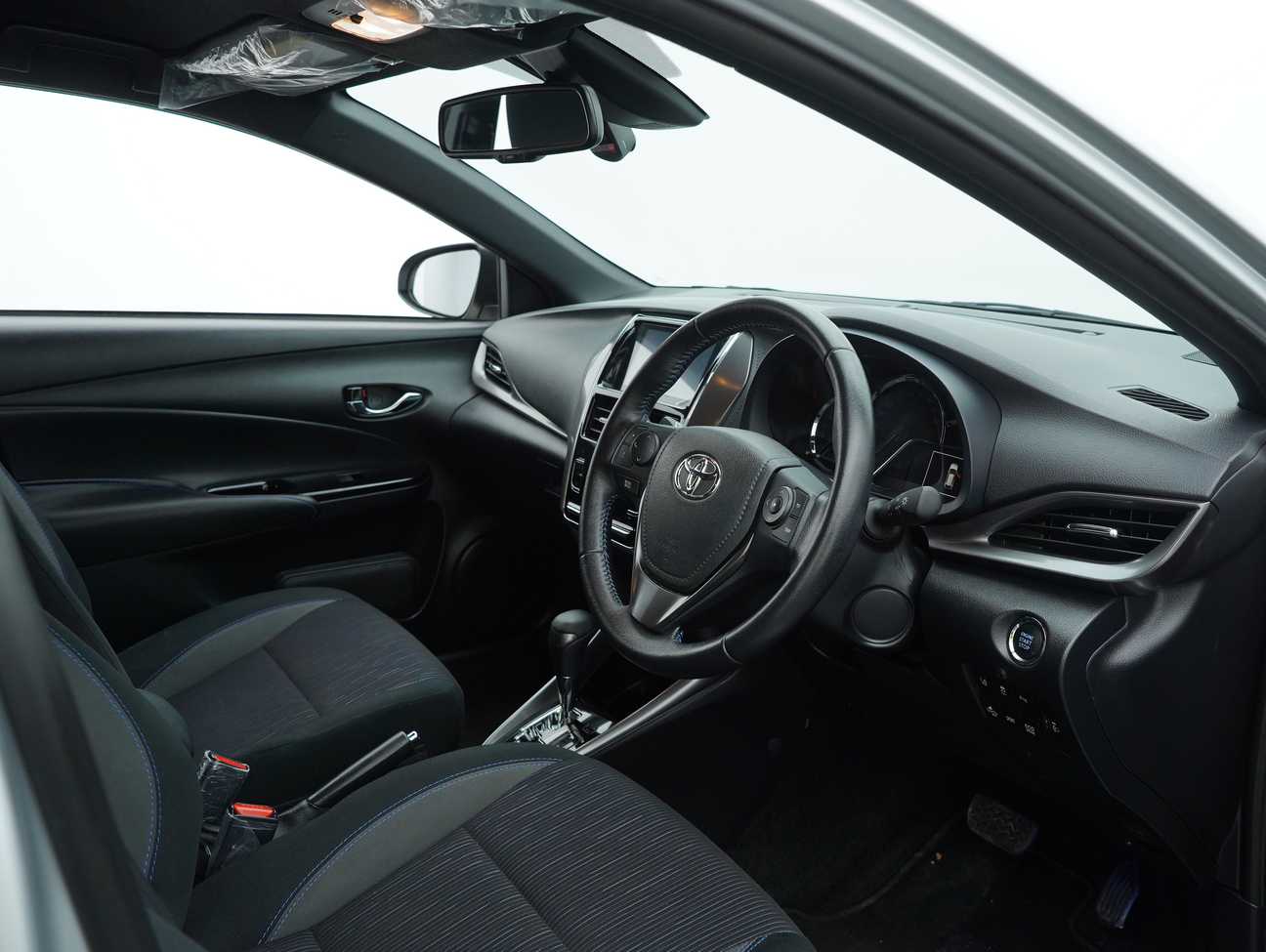used 2022 Toyota Yaris G 1.5