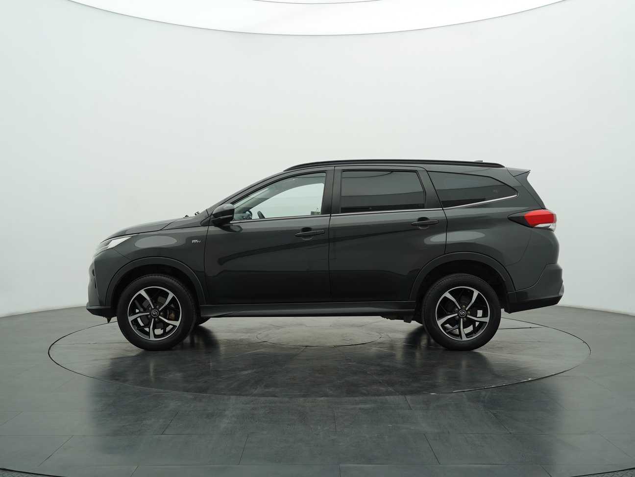 terpakai 2019 Perodua Aruz AV 1.5