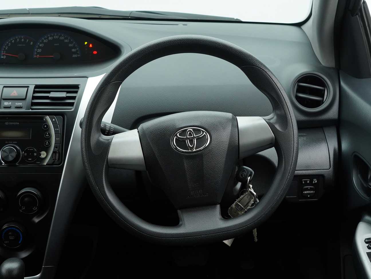 terpakai 2013 Toyota Vios E 1.5