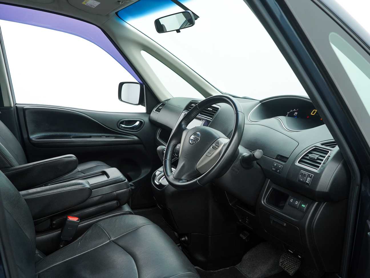 used 2015 Nissan Serena S-Hybrid High-Way Star 2.0