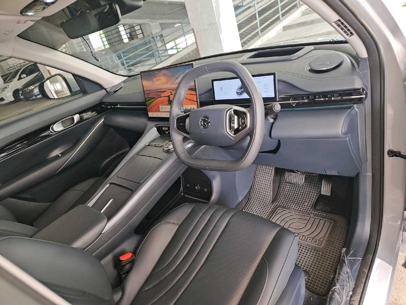 used 2025 Proton e.MAS 7 Premium 