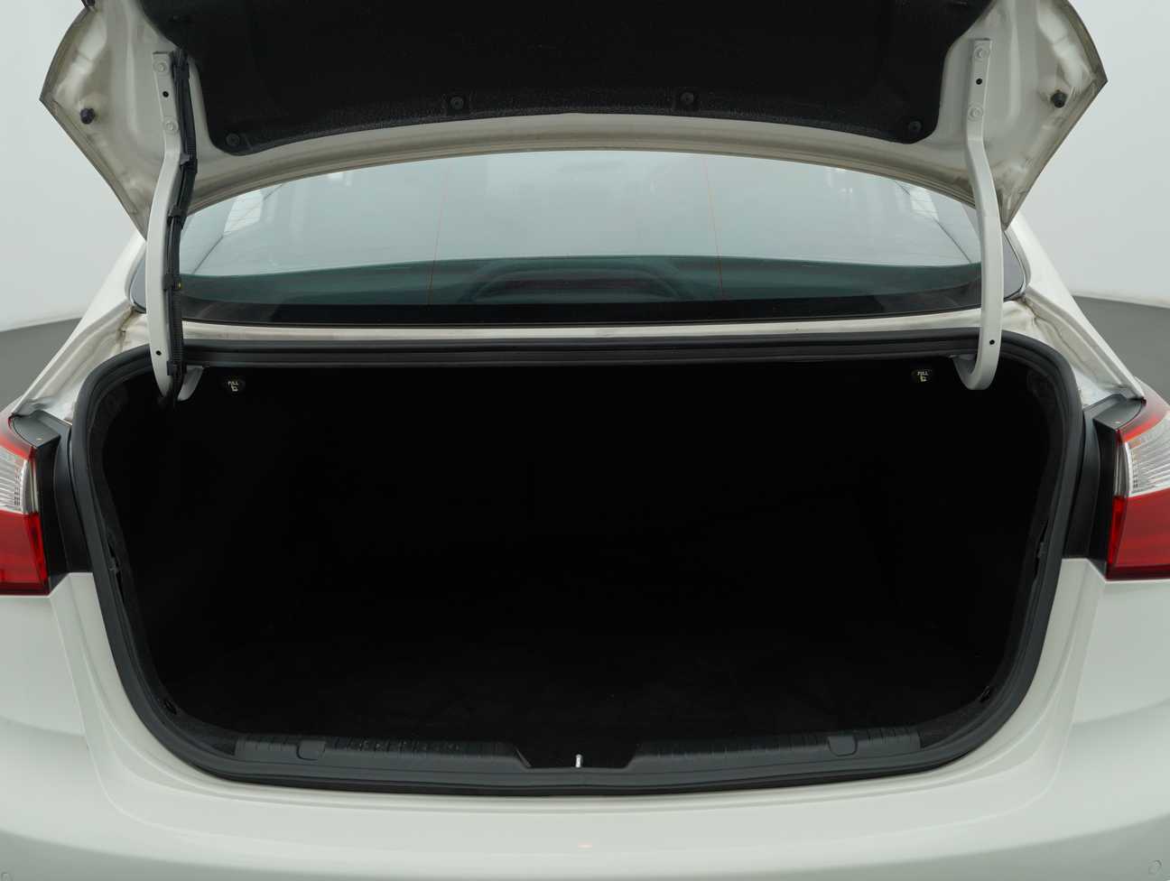 terpakai 2015 Kia Cerato KX 1.6