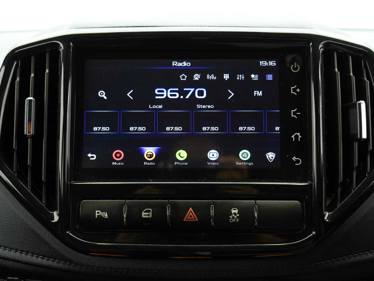 terpakai 2021 Proton Iriz R3 Limited Edition 1.6