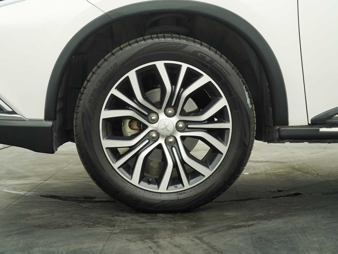 used 2019 Mitsubishi Outlander  2.0