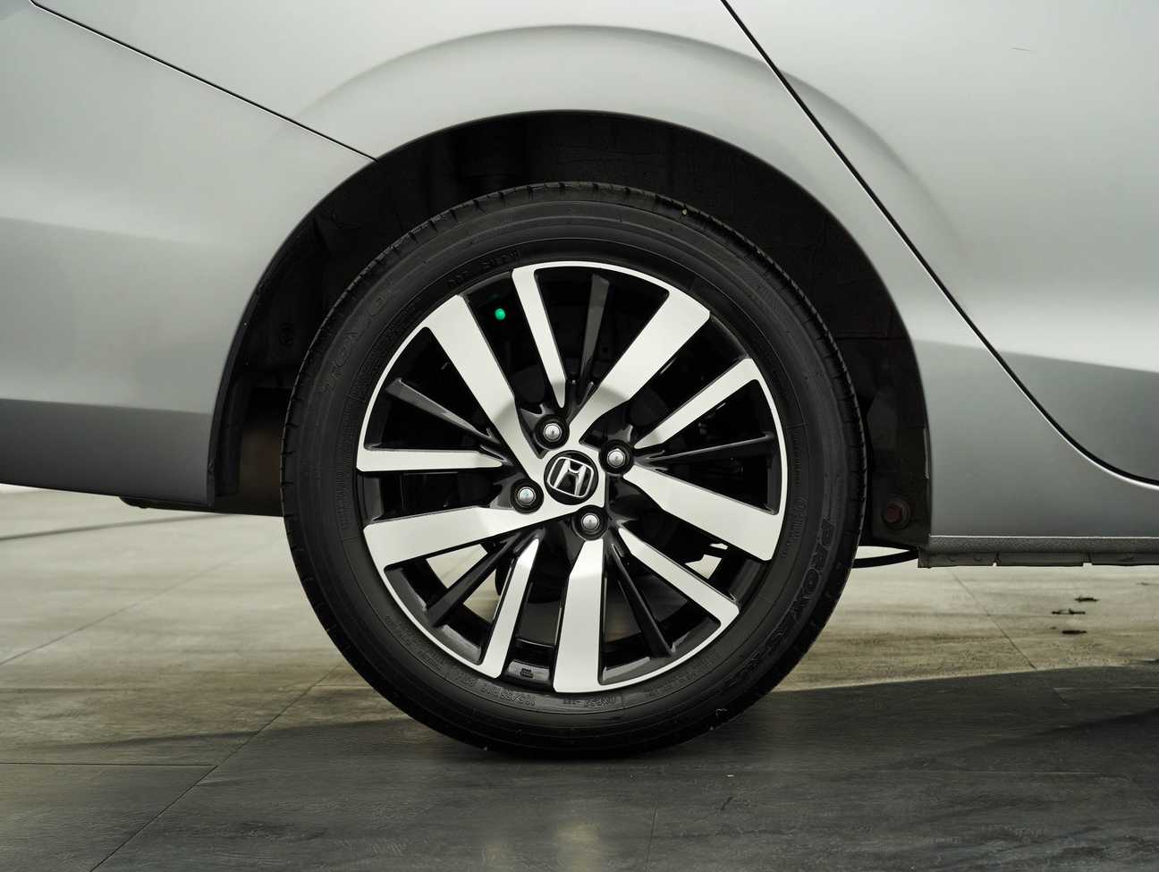 used 2021 Honda City V 1.5