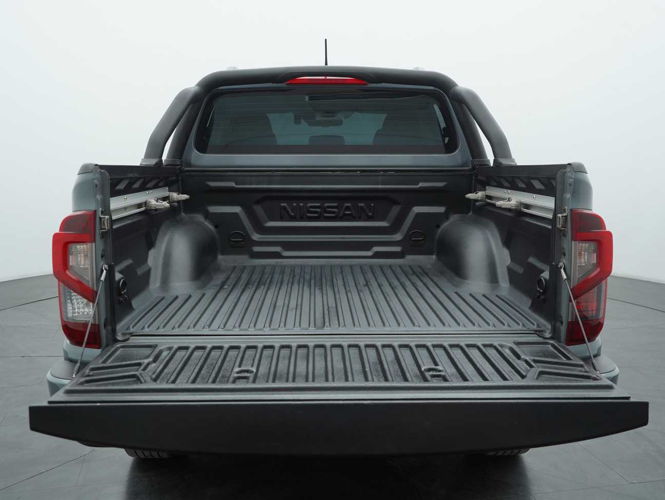 used 2021 Nissan Navara PRO-4X Dual Cab 2.5