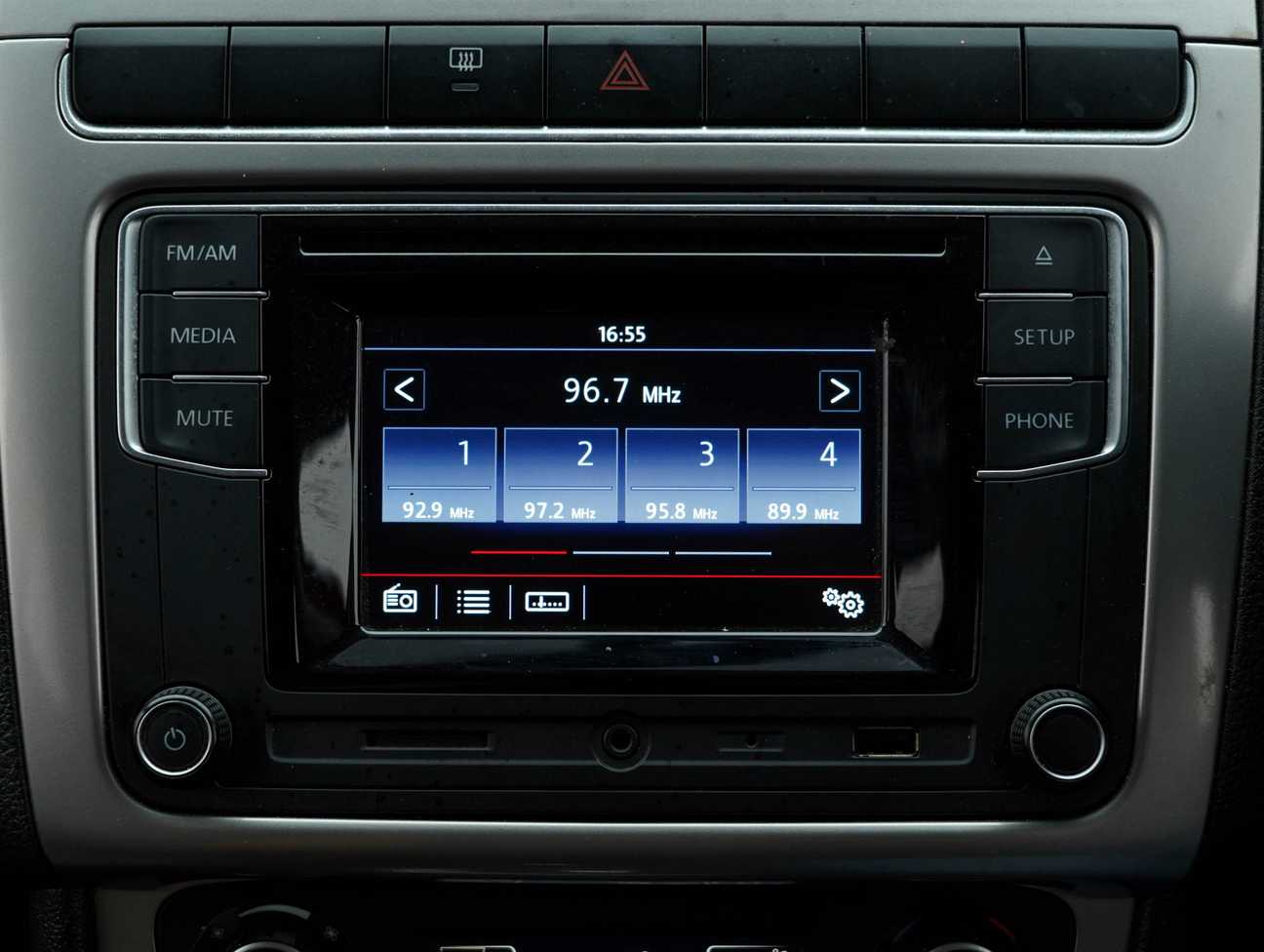 terpakai 2017 Volkswagen Polo  1.6