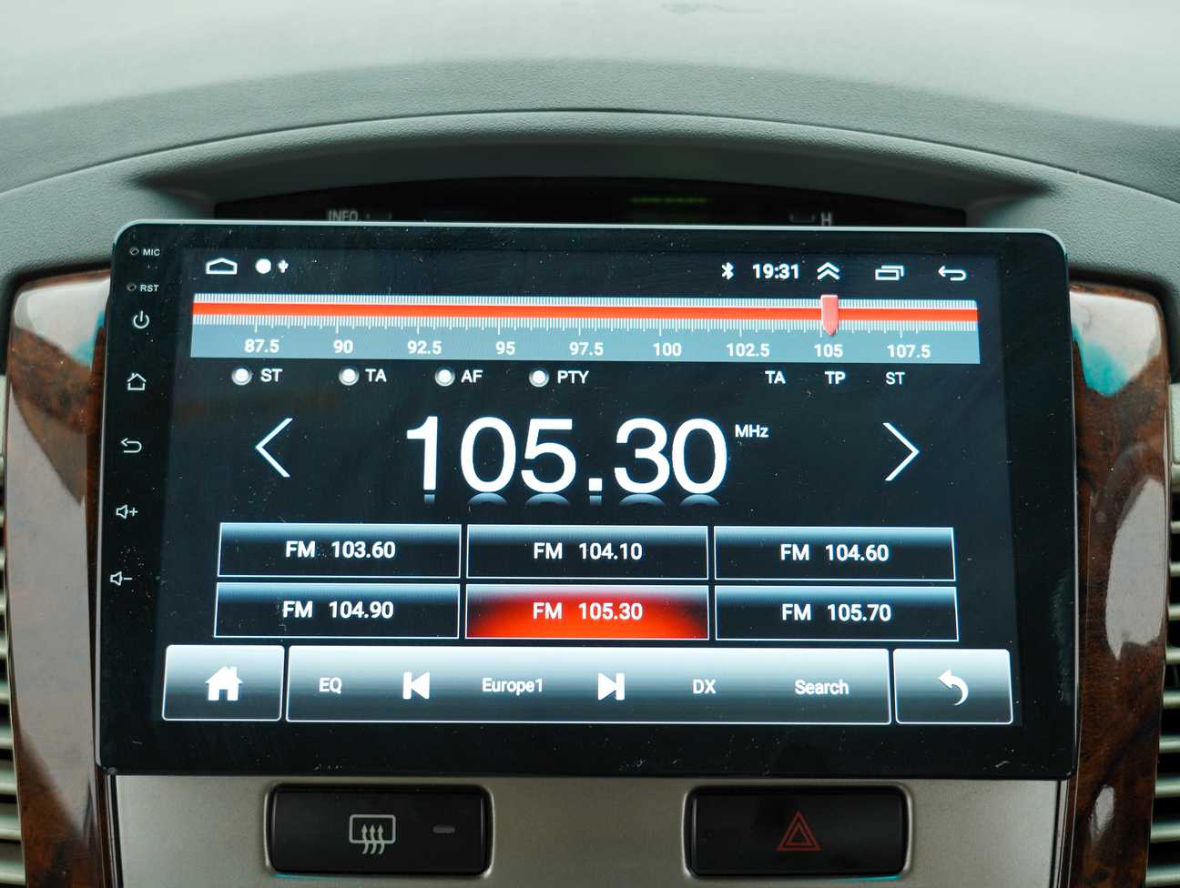 used 2014 Toyota Innova G 2.0