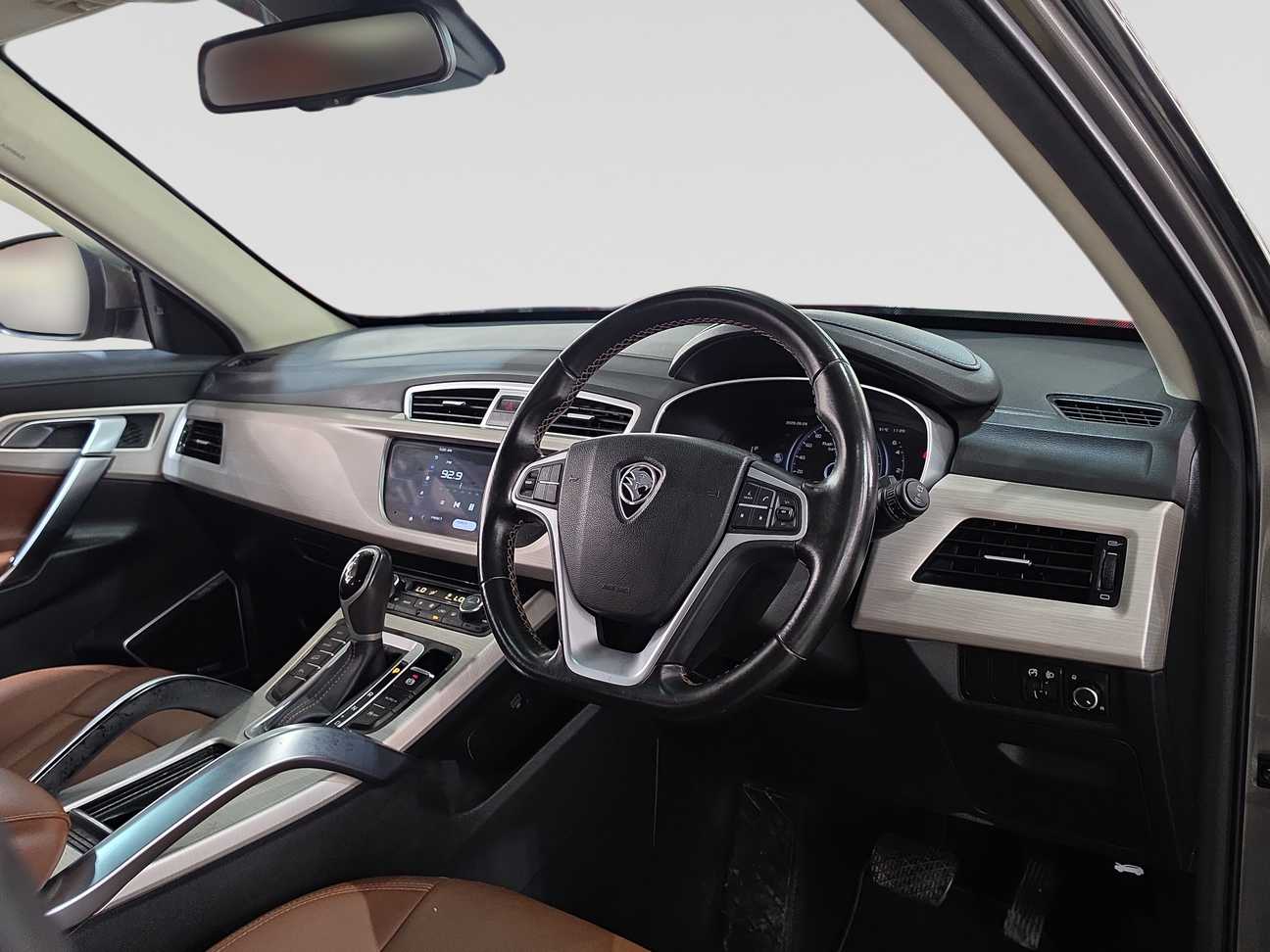 used 2019 Proton X70 Premium 1.8