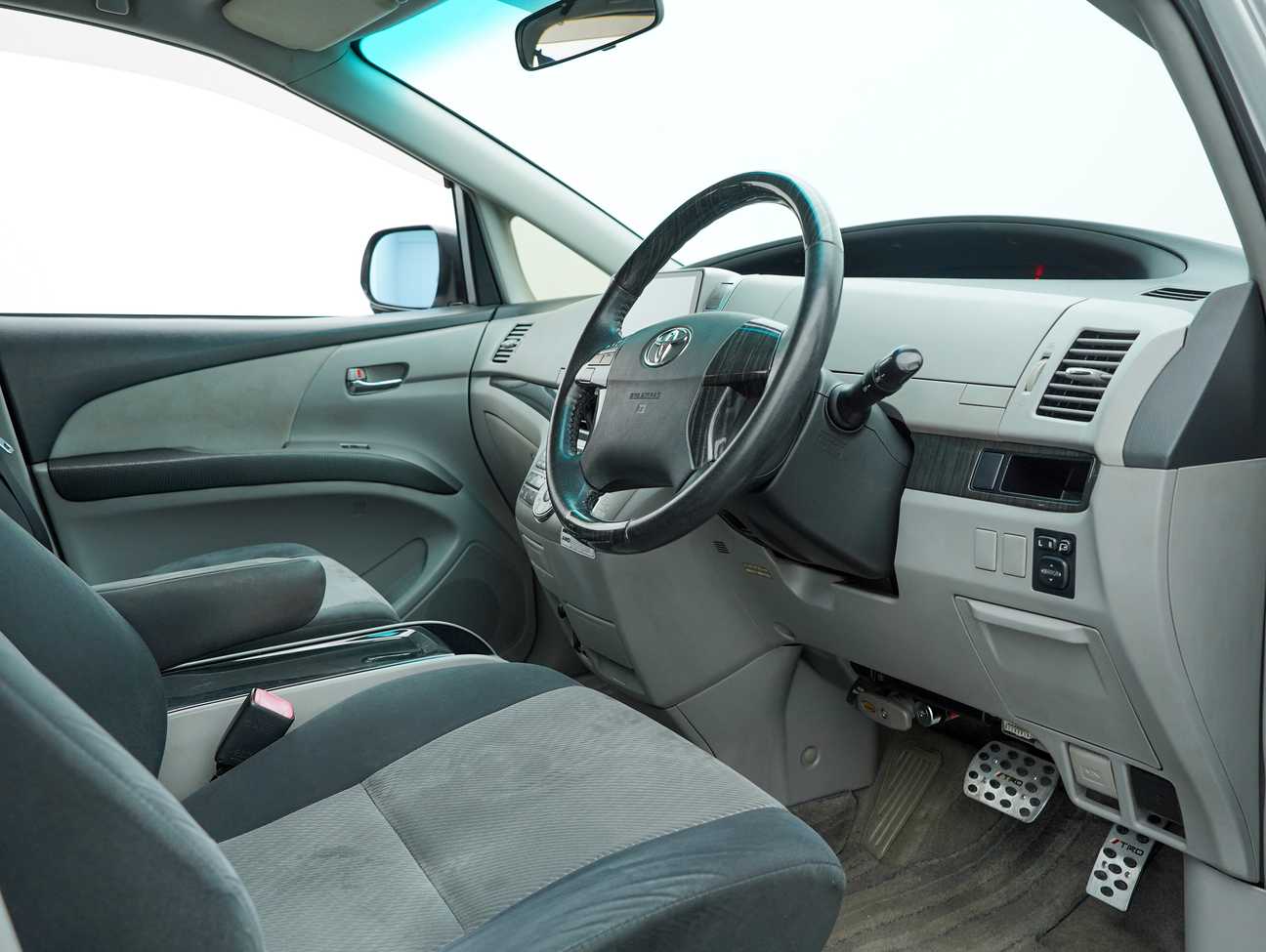 terpakai 2007 Toyota Estima Aeras 2.4