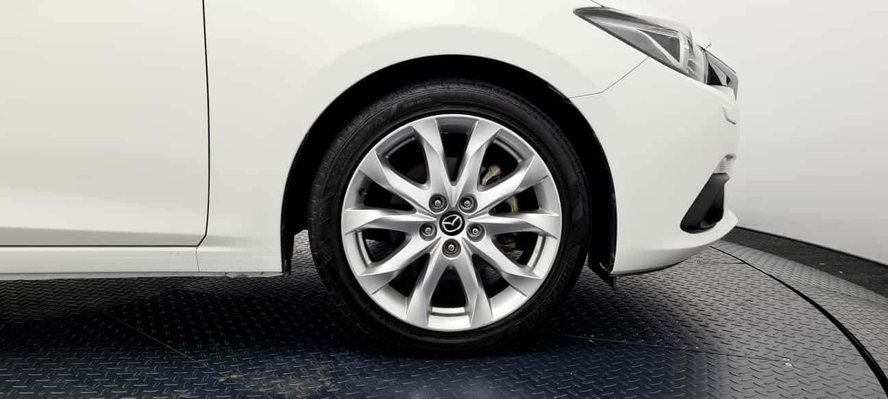 used 2015 Mazda 3 SEDAN SKYACTIV-G (CKD) 2.0