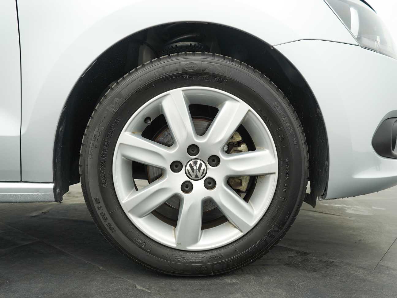 terpakai 2015 Volkswagen Polo  1.6