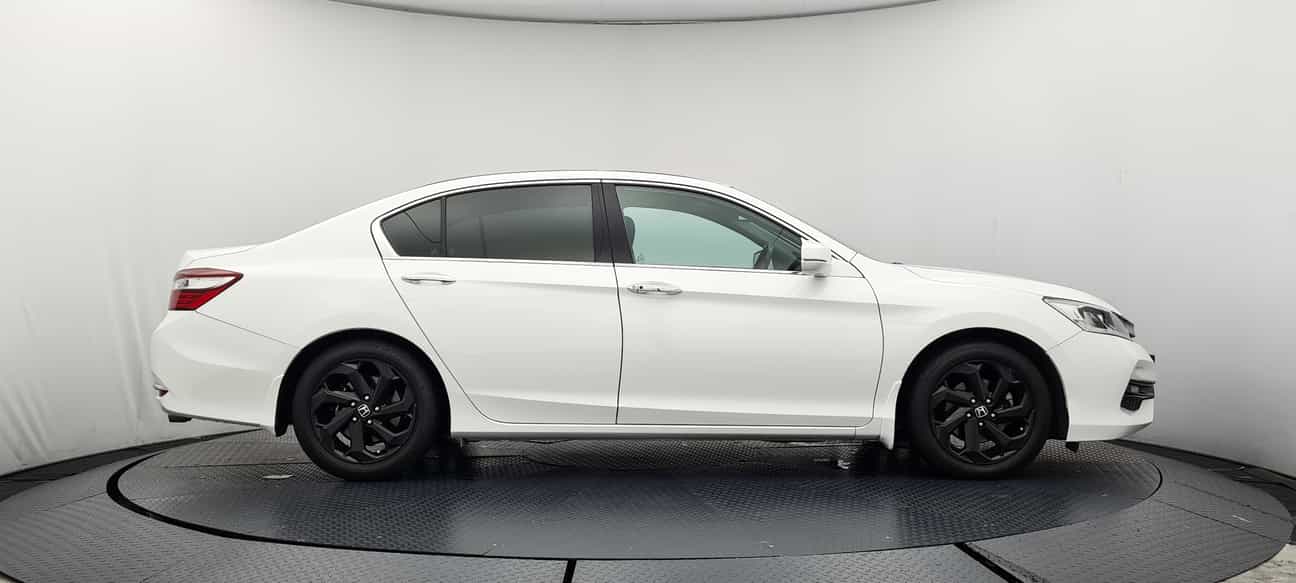 terpakai 2017 Honda ACCORD VTI-L 2.0