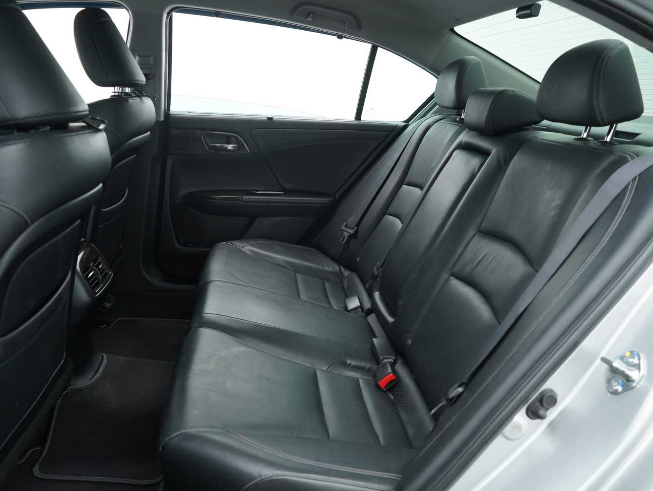 terpakai 2014 Honda Accord i-VTEC VTi-L 2.0