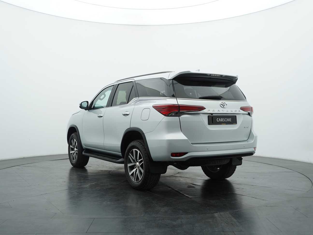 terpakai 2019 Toyota Fortuner SRZ 2.7