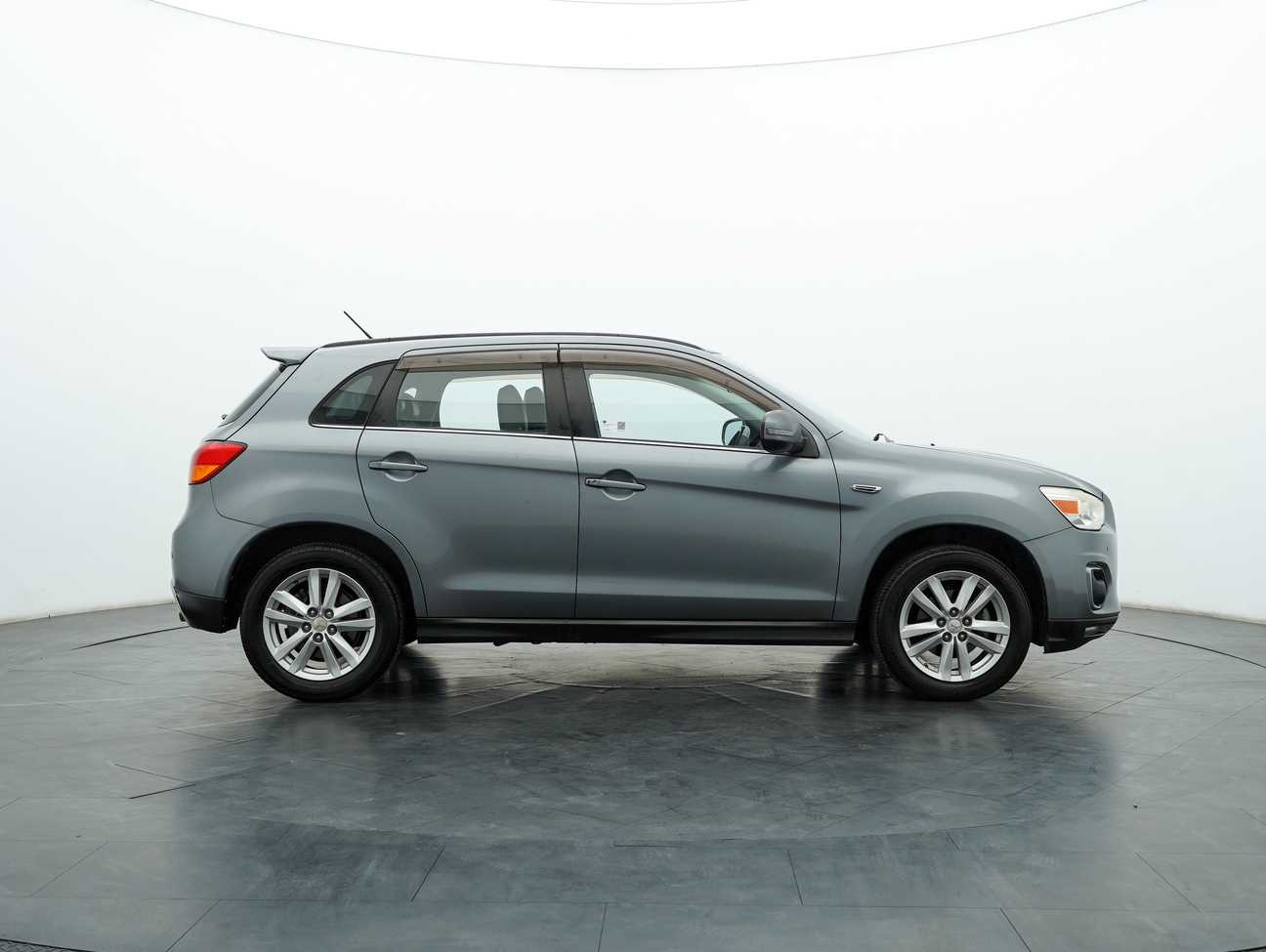 terpakai 2014 Mitsubishi ASX  2.0