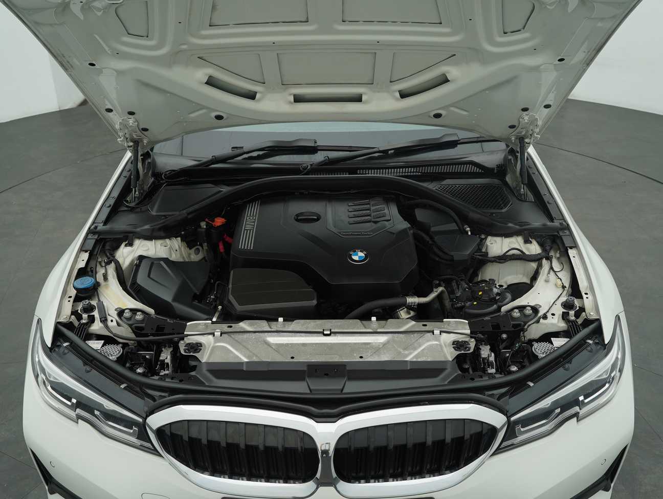 used 2021 BMW 320i Sport 2.0