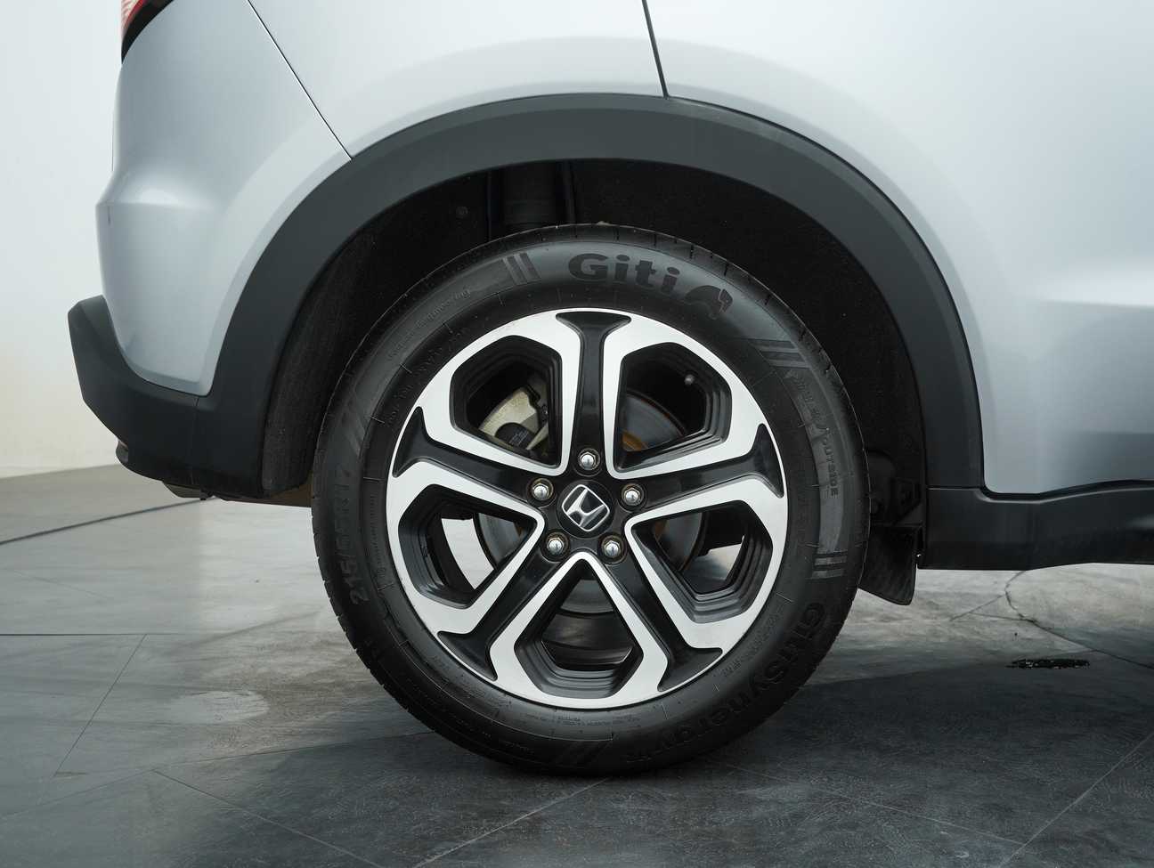 terpakai 2016 Honda HR-V S 1.8