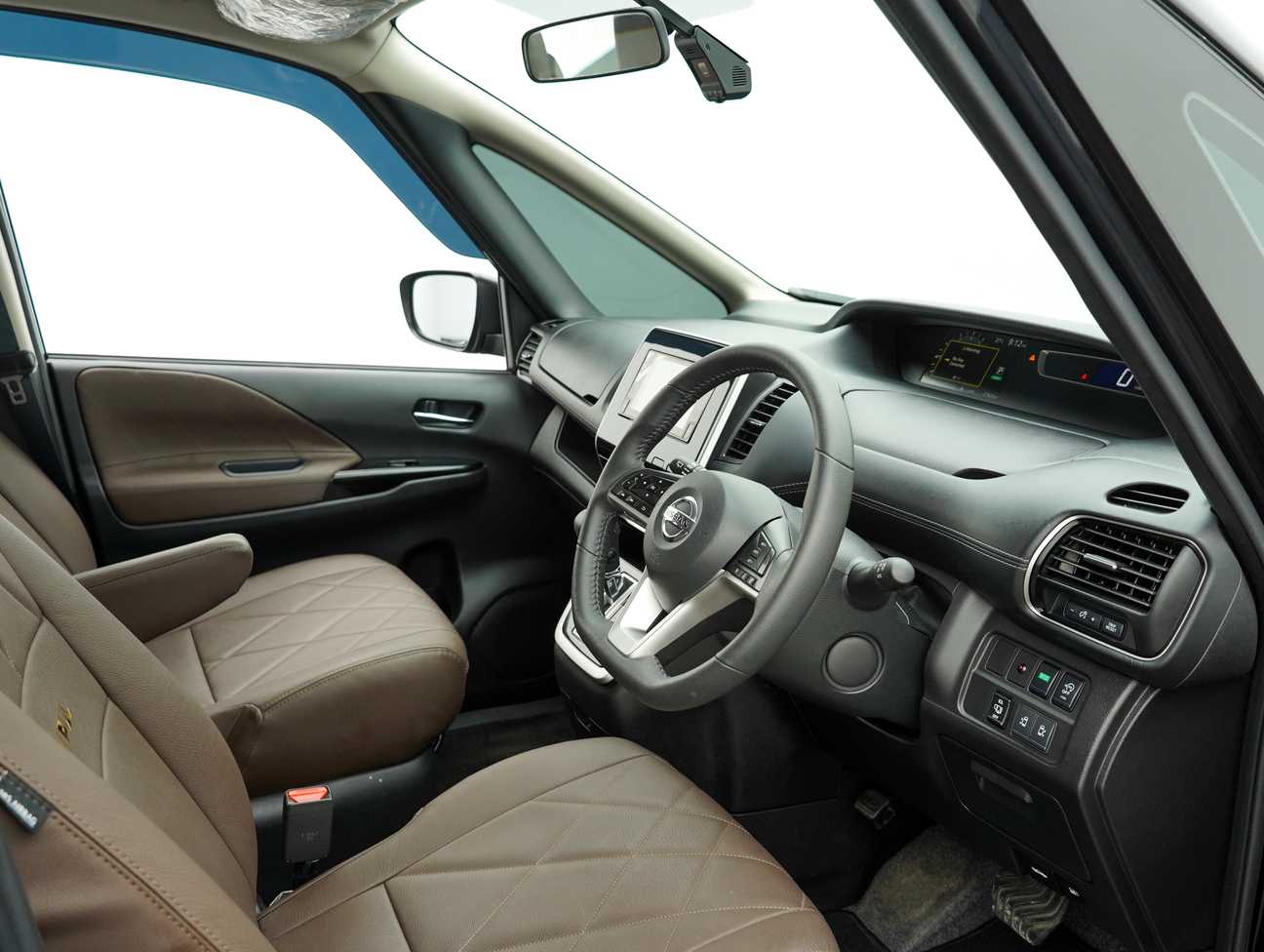 used 2021 Nissan Serena S-Hybrid High-Way Star 2.0