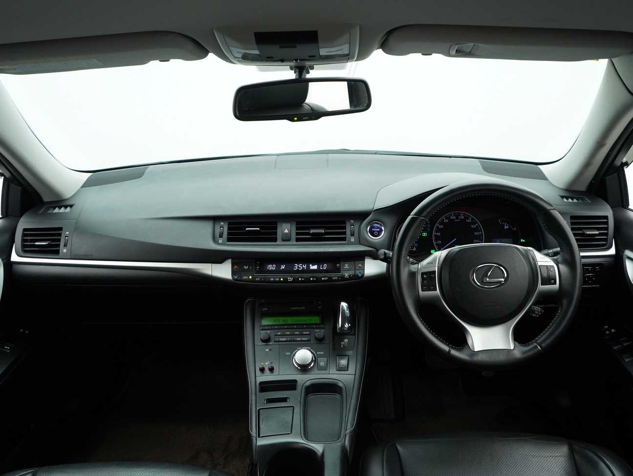 used 2013 Lexus CT 200h  1.8