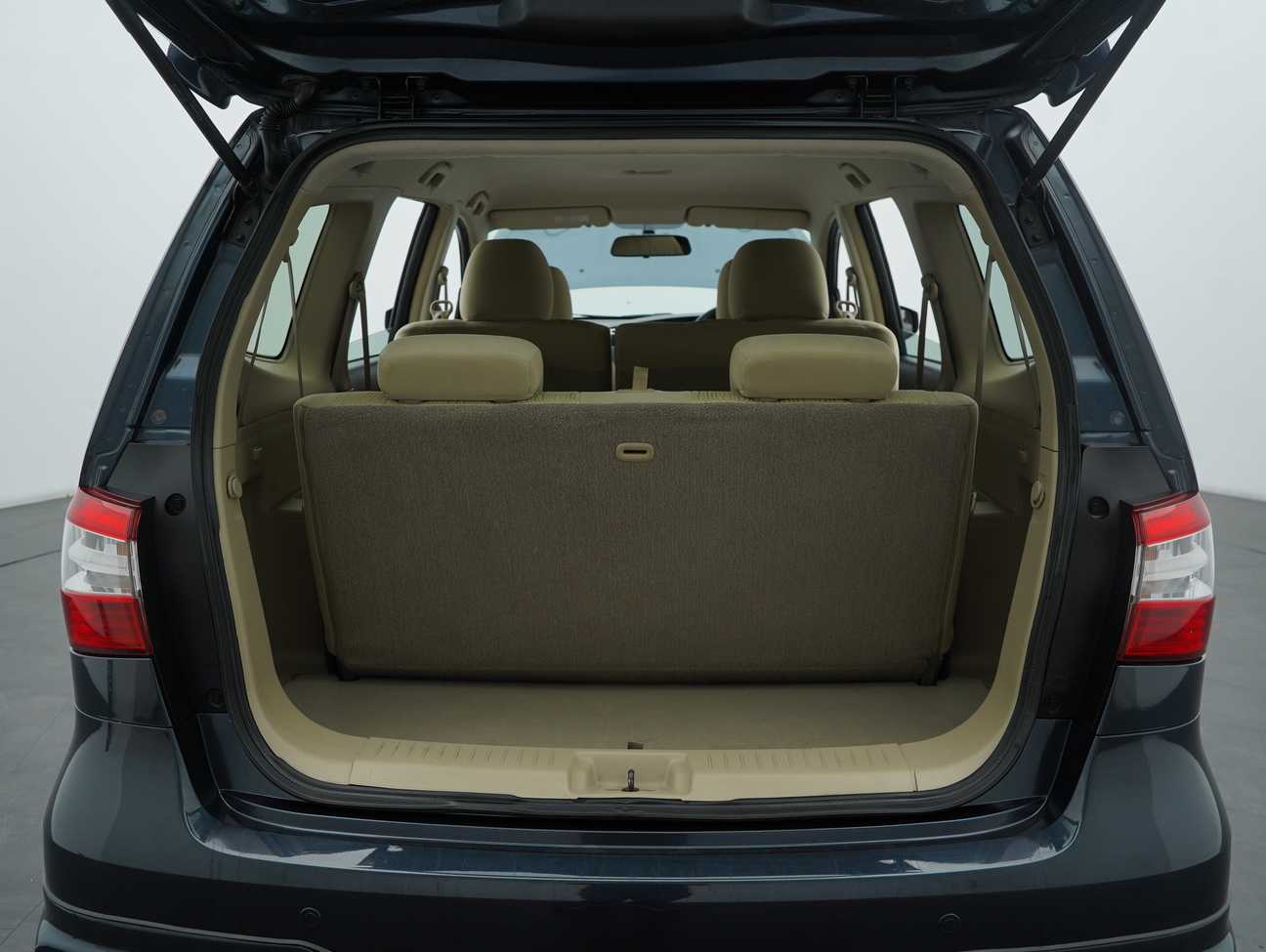 used 2015 Nissan Grand Livina Comfort 1.6