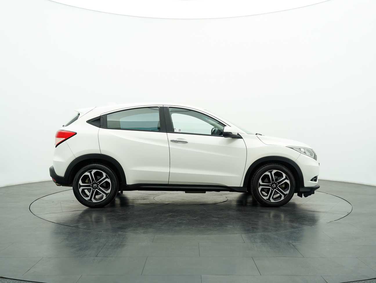 used 2016 Honda HR-V i-VTEC V 1.8