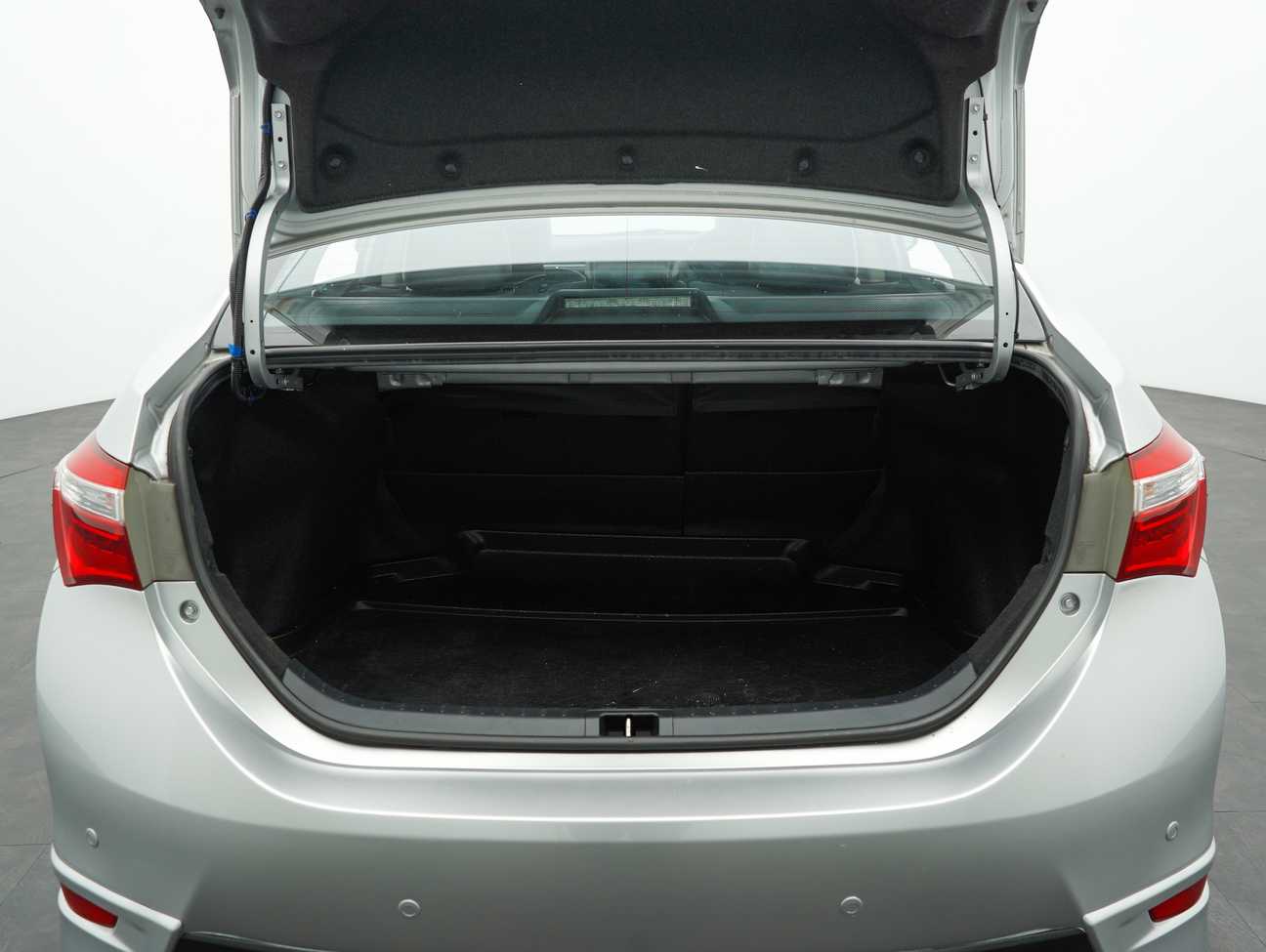 used 2016 Toyota COROLLA ALTIS G 1.8