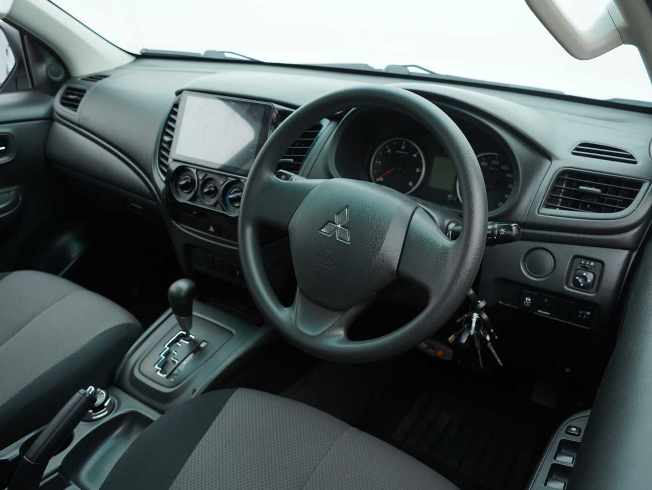 used 2019 Mitsubishi Triton VGT Dual Cab 4X4 2.4